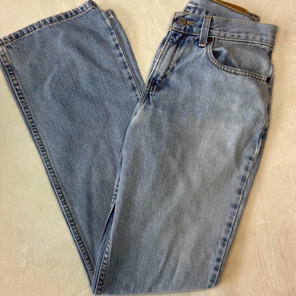 Women’s Vintage Levi’s Light Blue Boot Cut Jeans - Picture 2 of 9